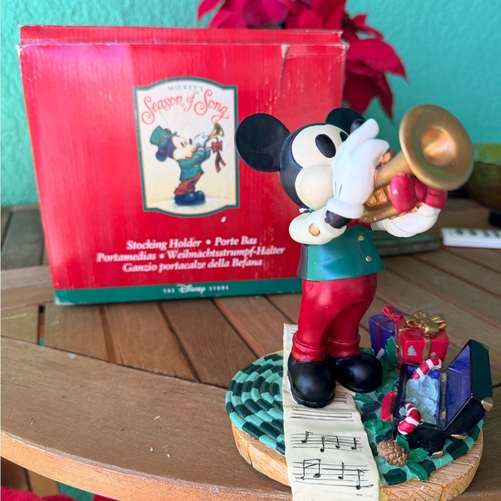 Vintage Mickey Mouse Stocking Holder 1997 Season of Song Disney Store 7" w/ Box